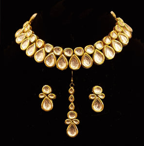 Designer Gold Tone White Kundan Stones Jewellery Set.