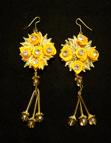 Yellow Gota Flower Jewellery set.