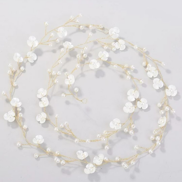 Faux white pearl flower hair accessory