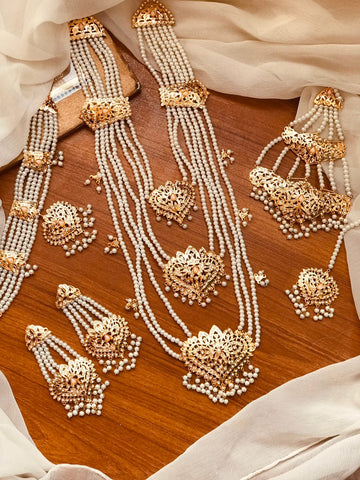 Hyderabadi Rani Bridal Set.