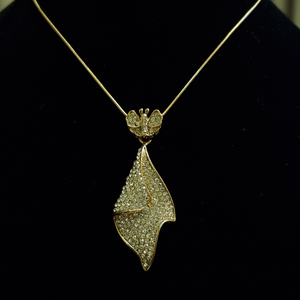 Stone stud gold plated pendant