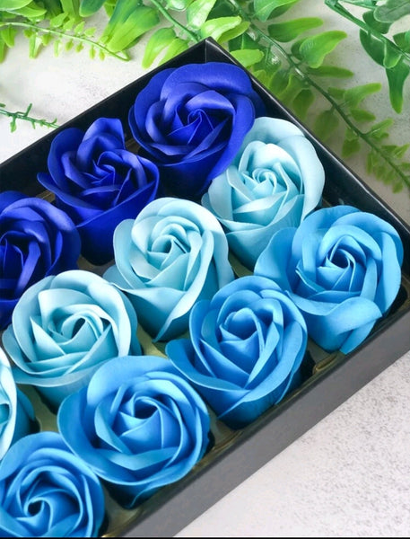 MAYMII 18Pcs Flora Scented Bath Soap Rose Flower Flowers Made By Nature Plant Essential Oil Set，in Gift Box, (Pink，Blue, Red, Purple for Choice) (Blue)