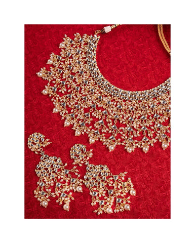 Rajasthani Kundan Choker With Earrings.